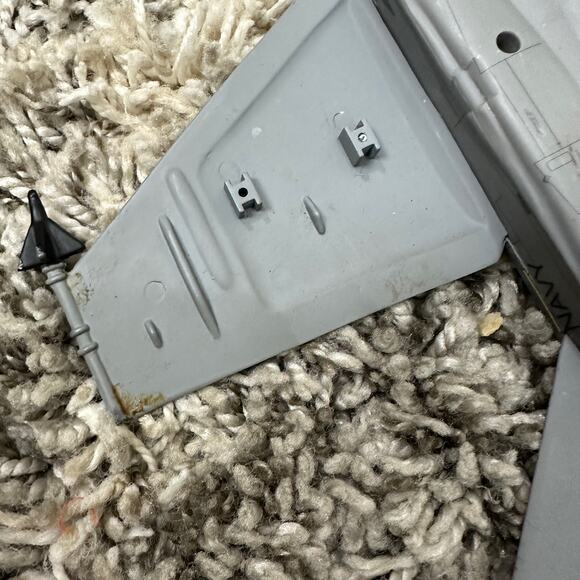 READ Diecast F/A-18E Super Hornet VFA-27 "Royal Maces" jet fighter model - Picture 4 of 10